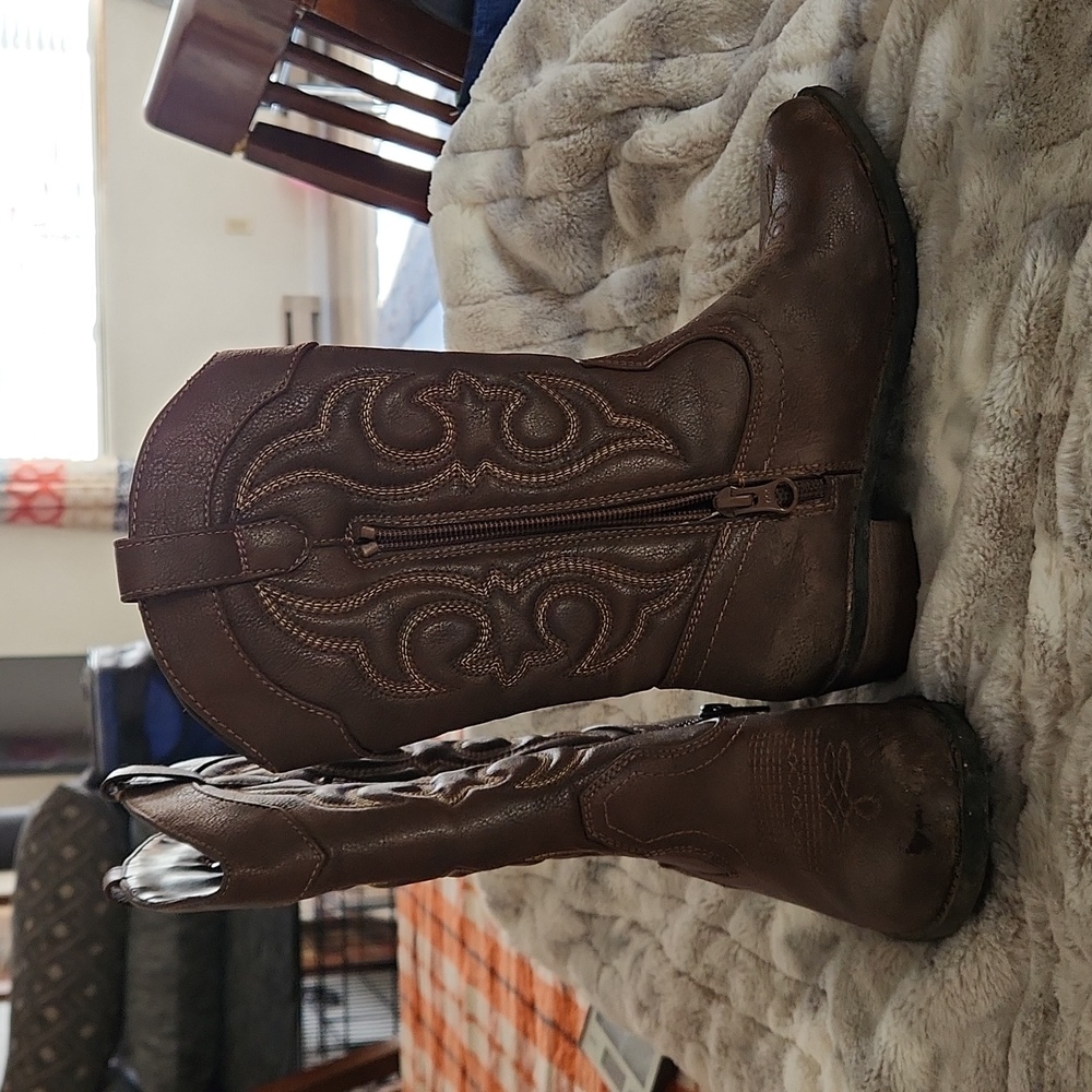 Kids Boots